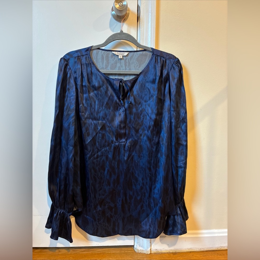 Tucker navy patterned silk blouse size M